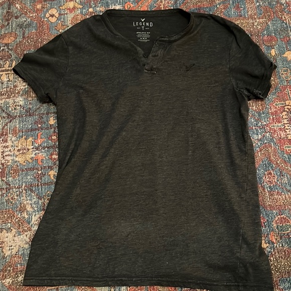 American Eagle Henley - Picture 1 of 1
